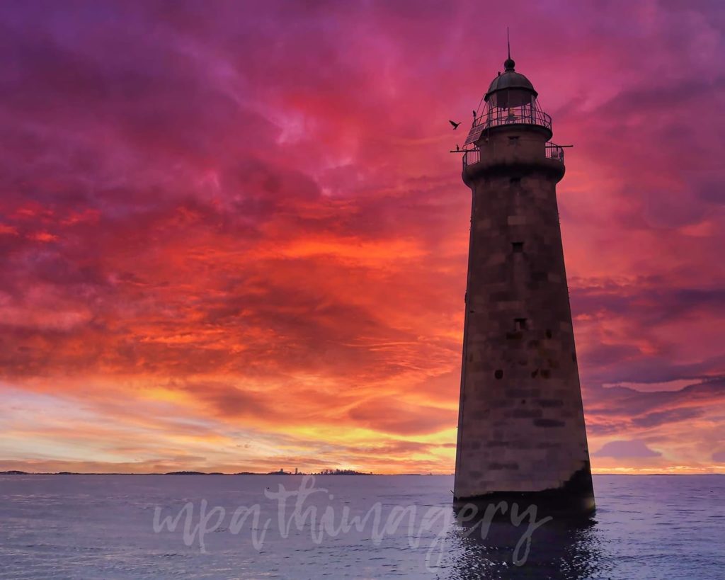 Minot’s Ledge Lighthouse Sunset