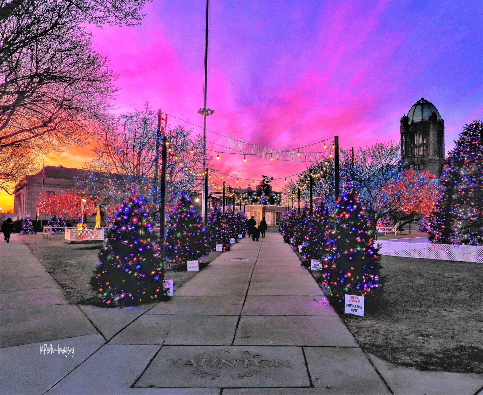Christmas on main street taunton massachusetts